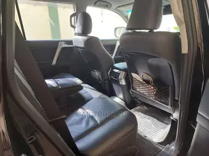 Toyota Land Cruiser Prado 4.0 2018 Black