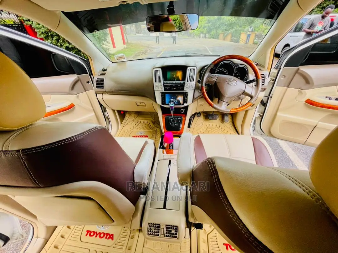 Toyota Harrier 2006 White
