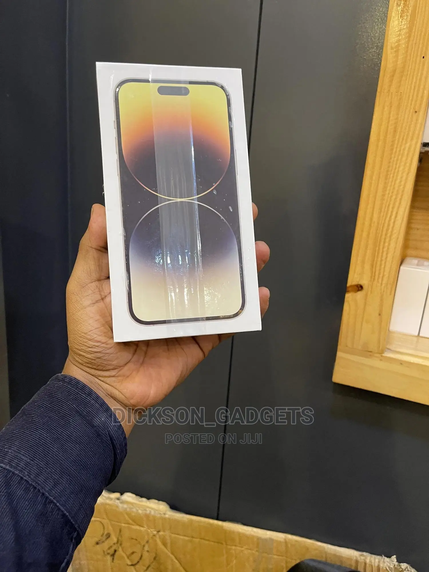 New Apple iPhone 14 Pro Max 128 GB Gold