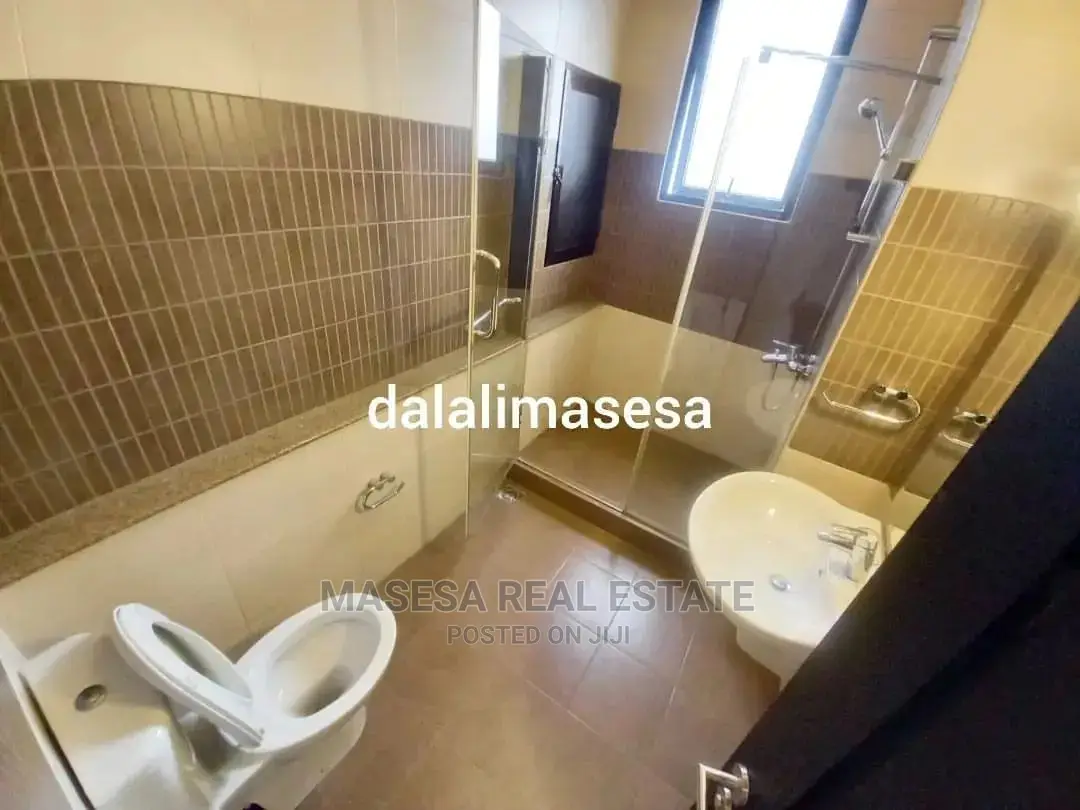Furnished 3bdrm Apartment in Upanga West for rent