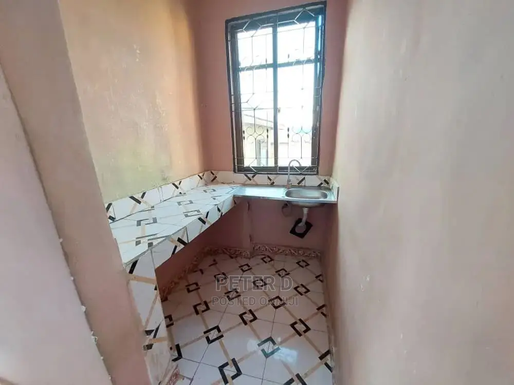 2bdrm Apartment in Kimara for rent