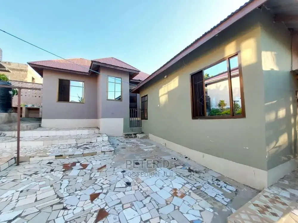 2bdrm Apartment in Kimara for rent