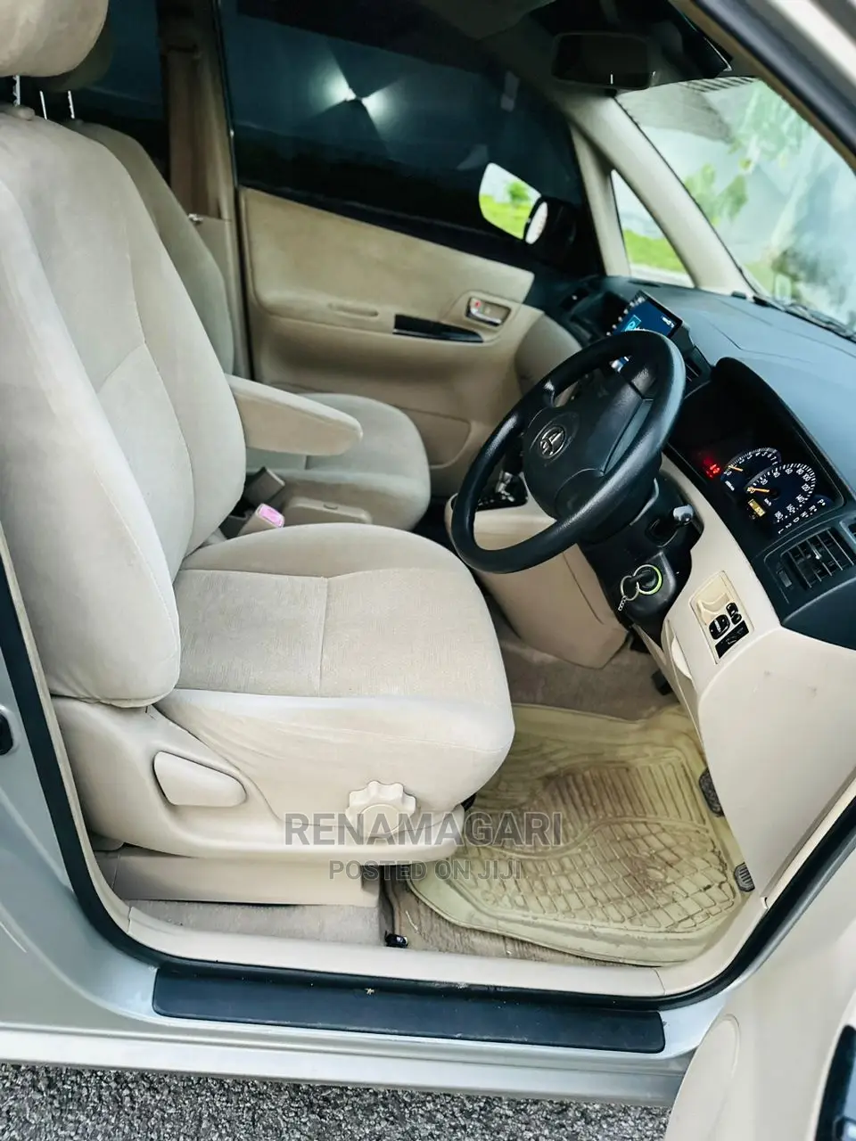 Toyota Corolla Spacio 2004 Silver