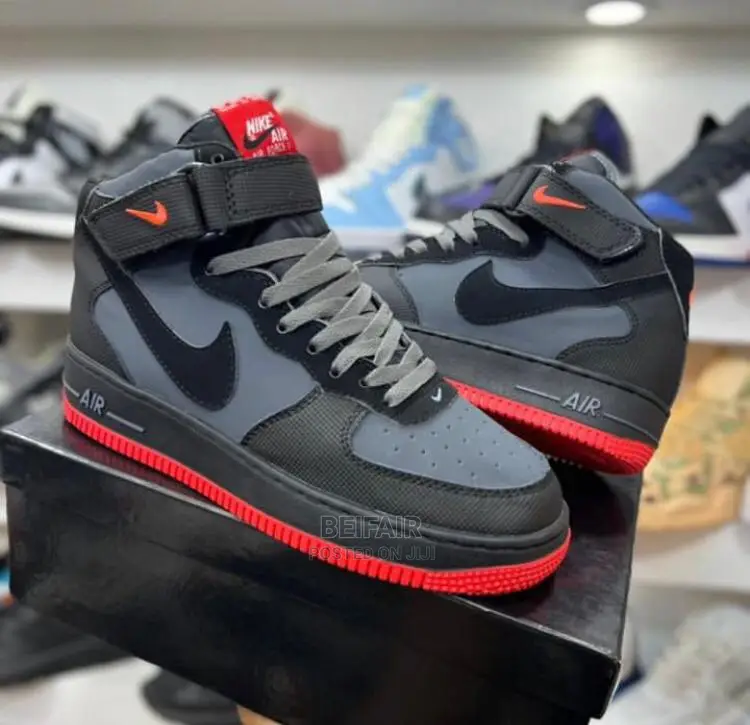 Original Nike Air Sneakers | Raba Kali