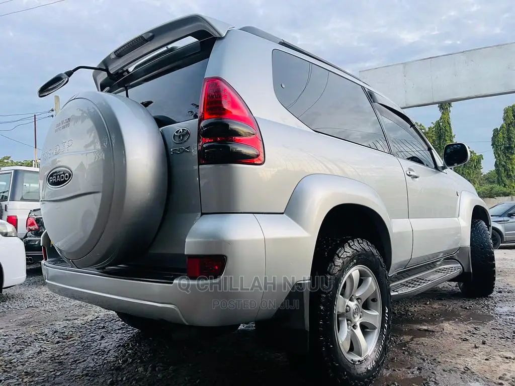 Toyota Land Cruiser Prado 2003 Silver