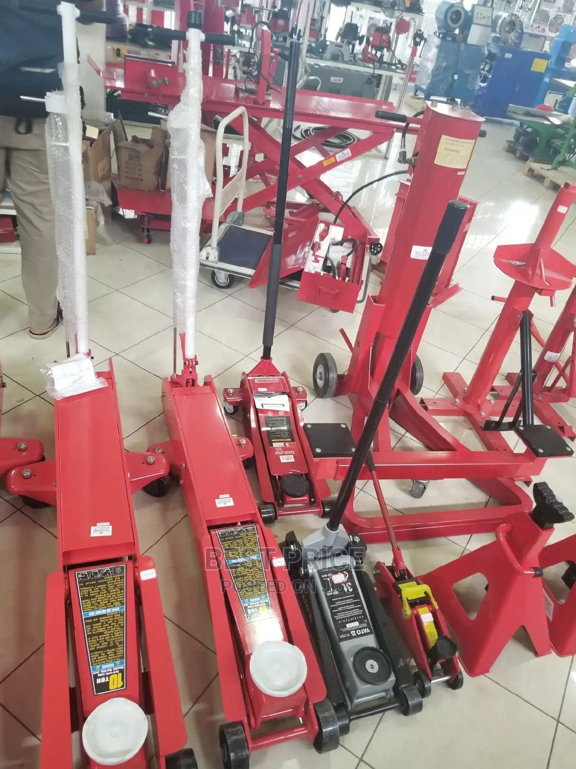 LONG FLOOR JACK ( 3, 5, 10 , 20 TONS )