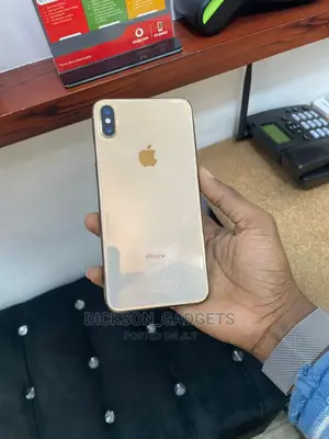 Apple iPhone XS Max 64 GB Gold