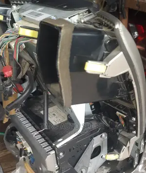 Toyota Harrier 240 Radio and Ac Control