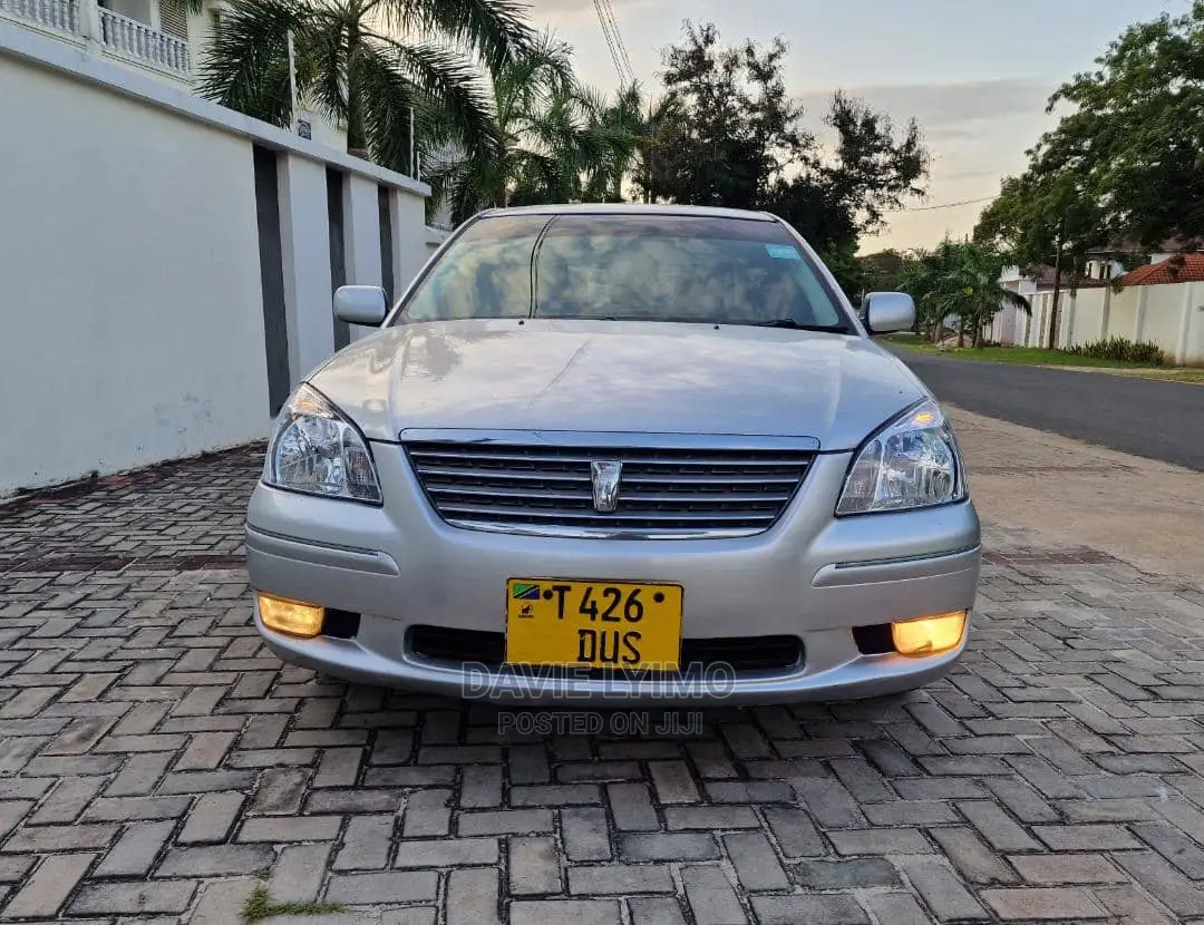 Toyota Corona 2004 Gray