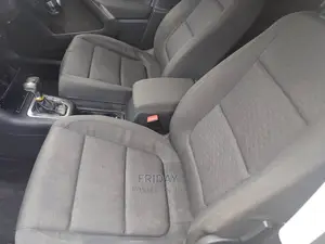 Volkswagen Touareg 2010 White