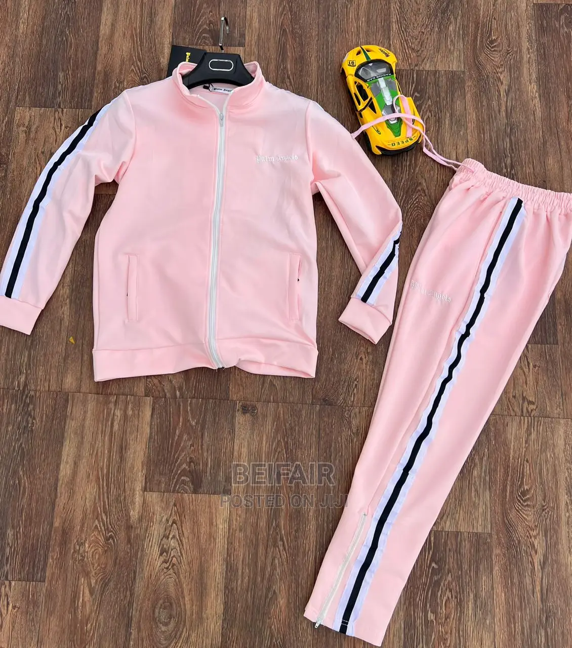 High Quality Track Suits | Traki Suti