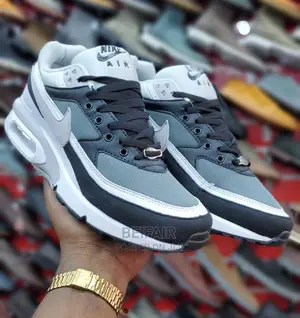 Original Nike Air Sneakers| Raba Original Za Nike Air
