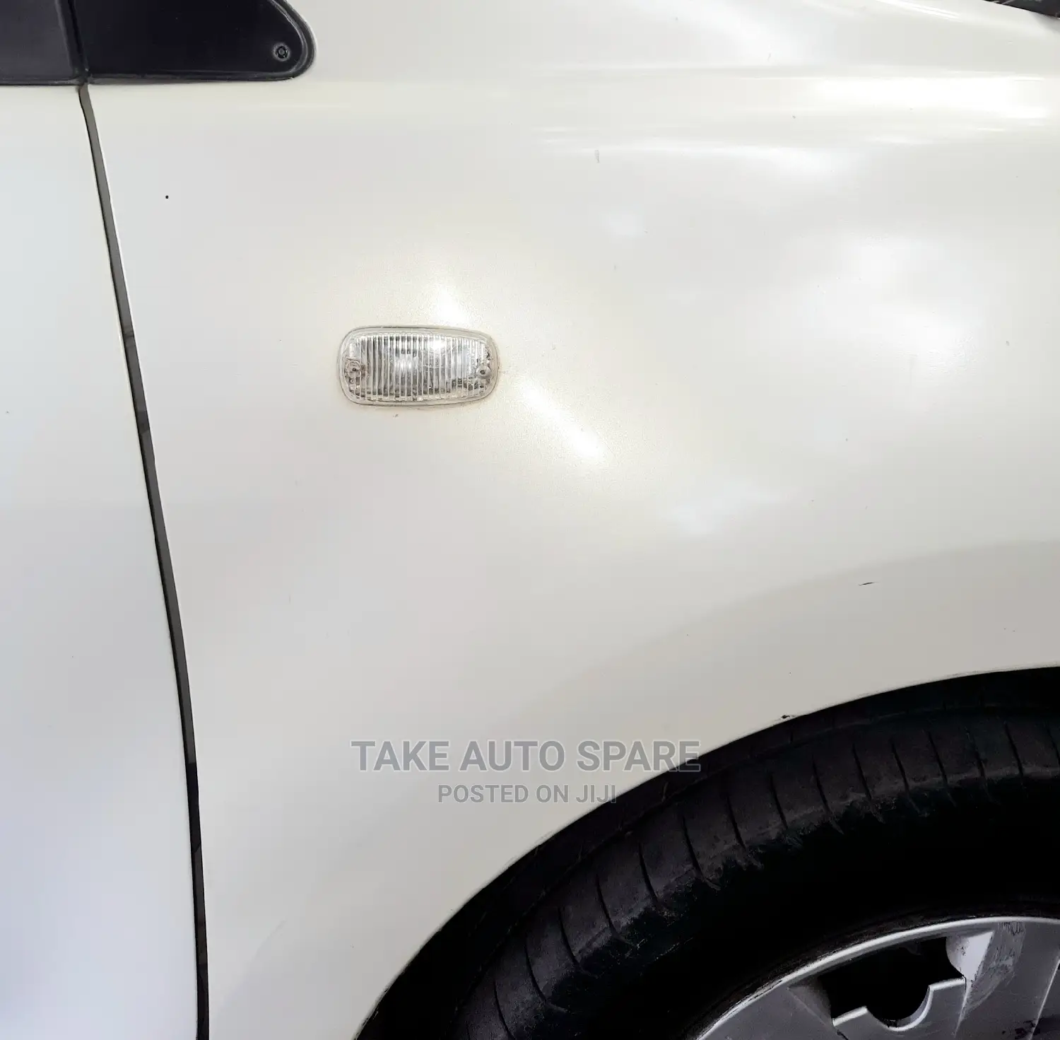Toyota Ist and Pro Box.Fender Lights