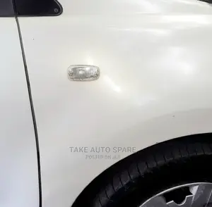 Toyota Ist and Pro Box.Fender Lights