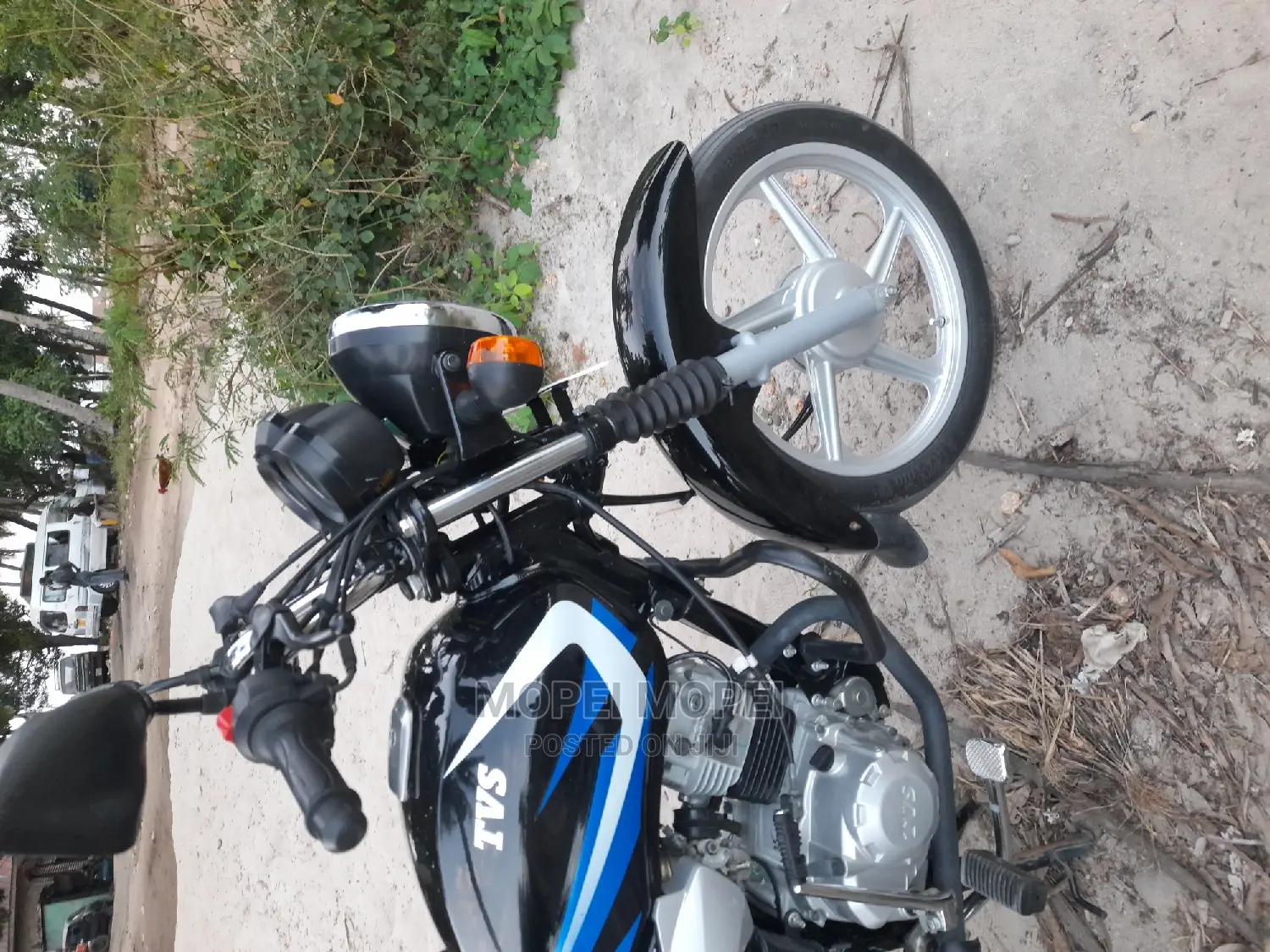 TVS HLX 125 2023 Black