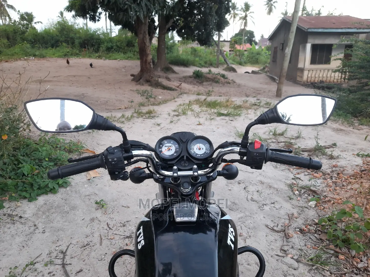 TVS HLX 125 2023 Black