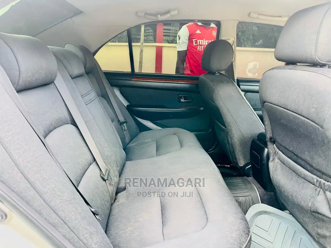 Toyota Brevis 2005 Silver