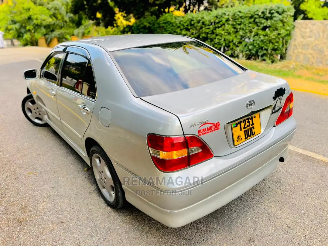 Toyota Brevis 2005 Silver