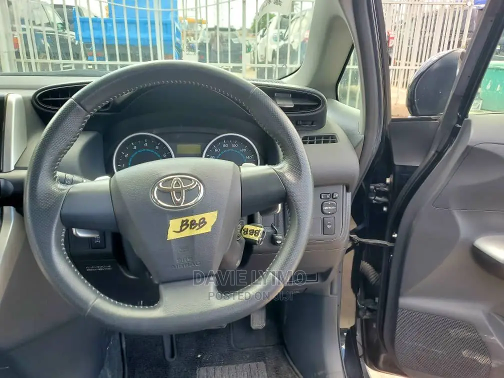 Toyota Wish 2009 Black