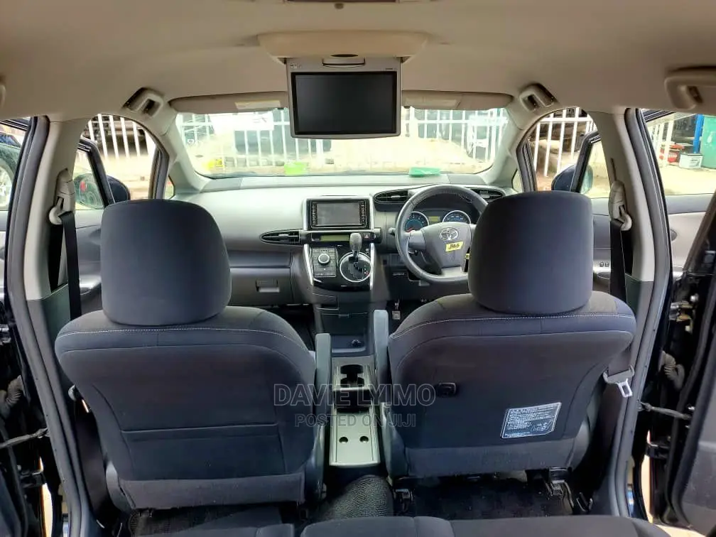 Toyota Wish 2009 Black