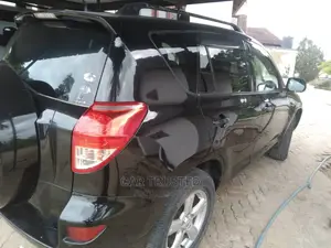 Toyota RAV4 2.0 4x4 Executive 2004 Black