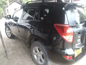 Toyota RAV4 2.0 4x4 Executive 2004 Black