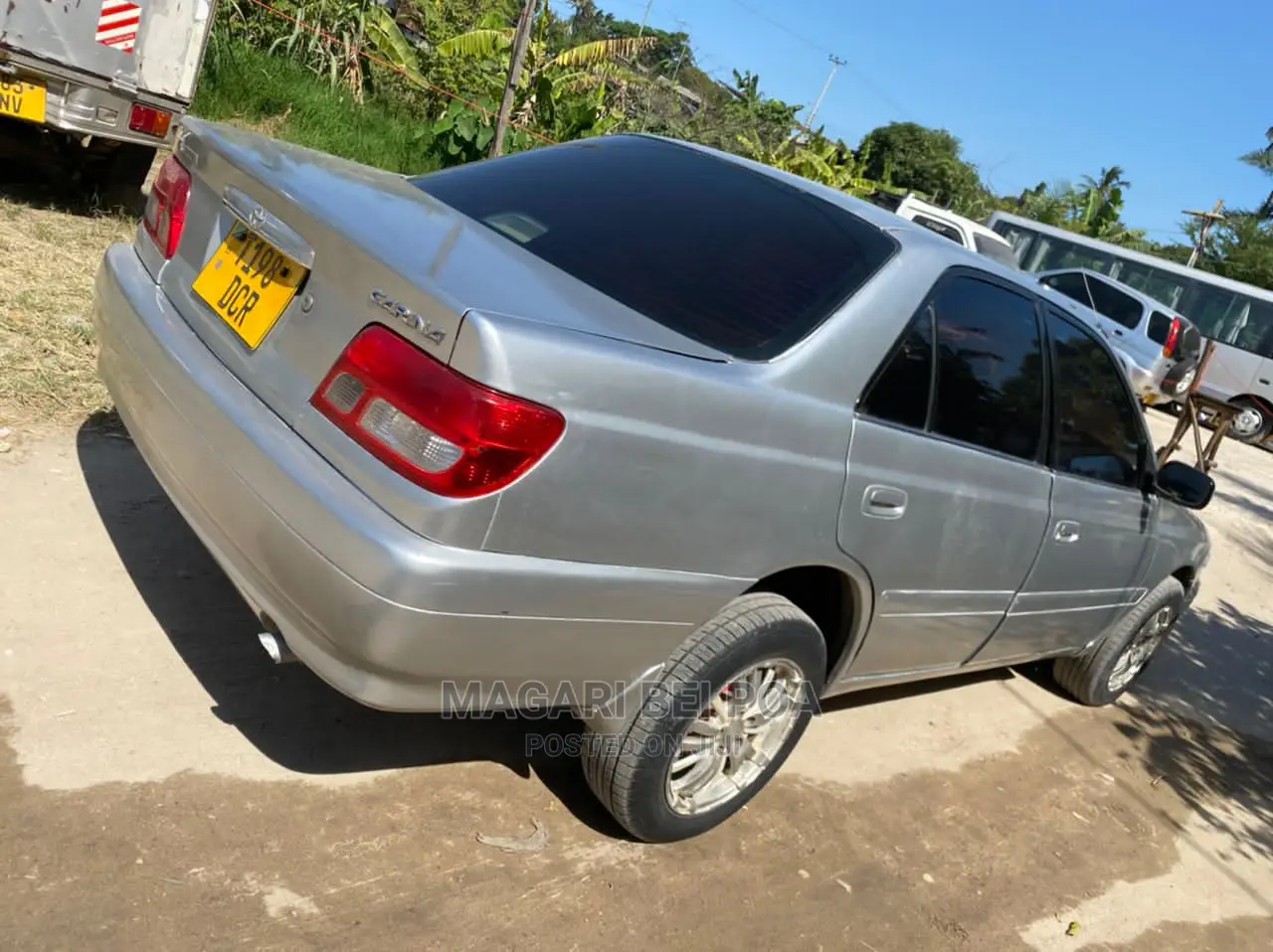 Toyota Carina 2000 Silver