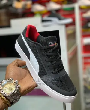 Puma Kitambaa