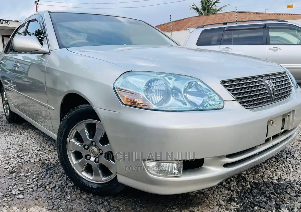 Toyota Mark II 2002 Silver