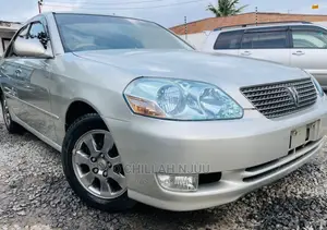 Toyota Mark II 2002 Silver