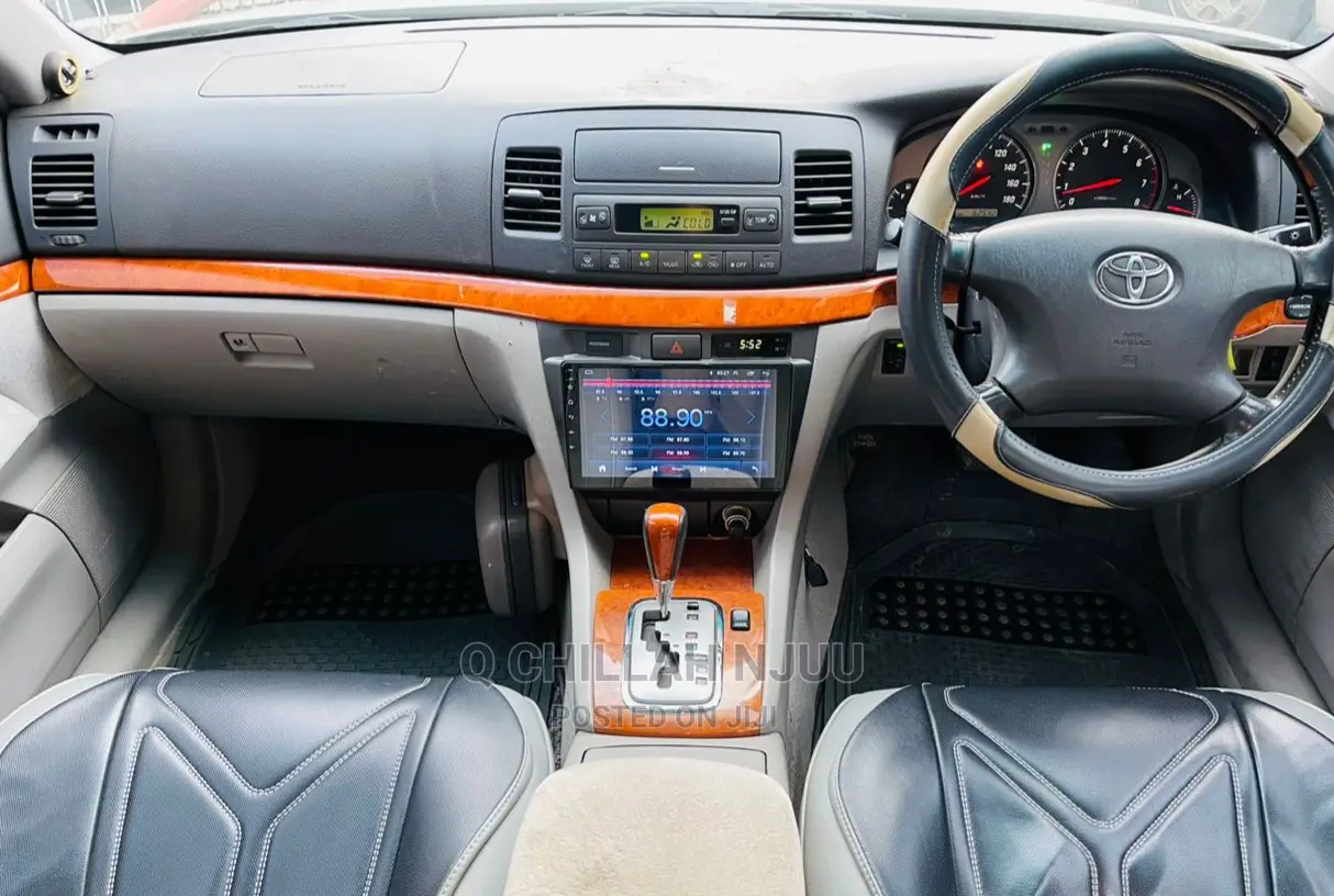 Toyota Mark II 2002 Silver