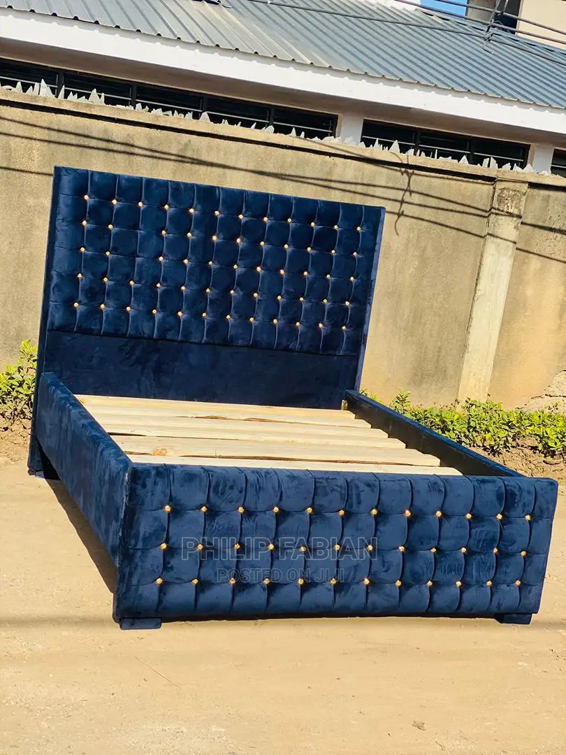 Bed Sofa Mpya