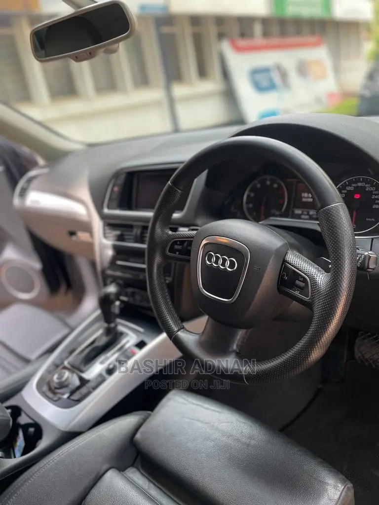 Audi Q5 3.2 Premium Plus Quattro 2011 Blue