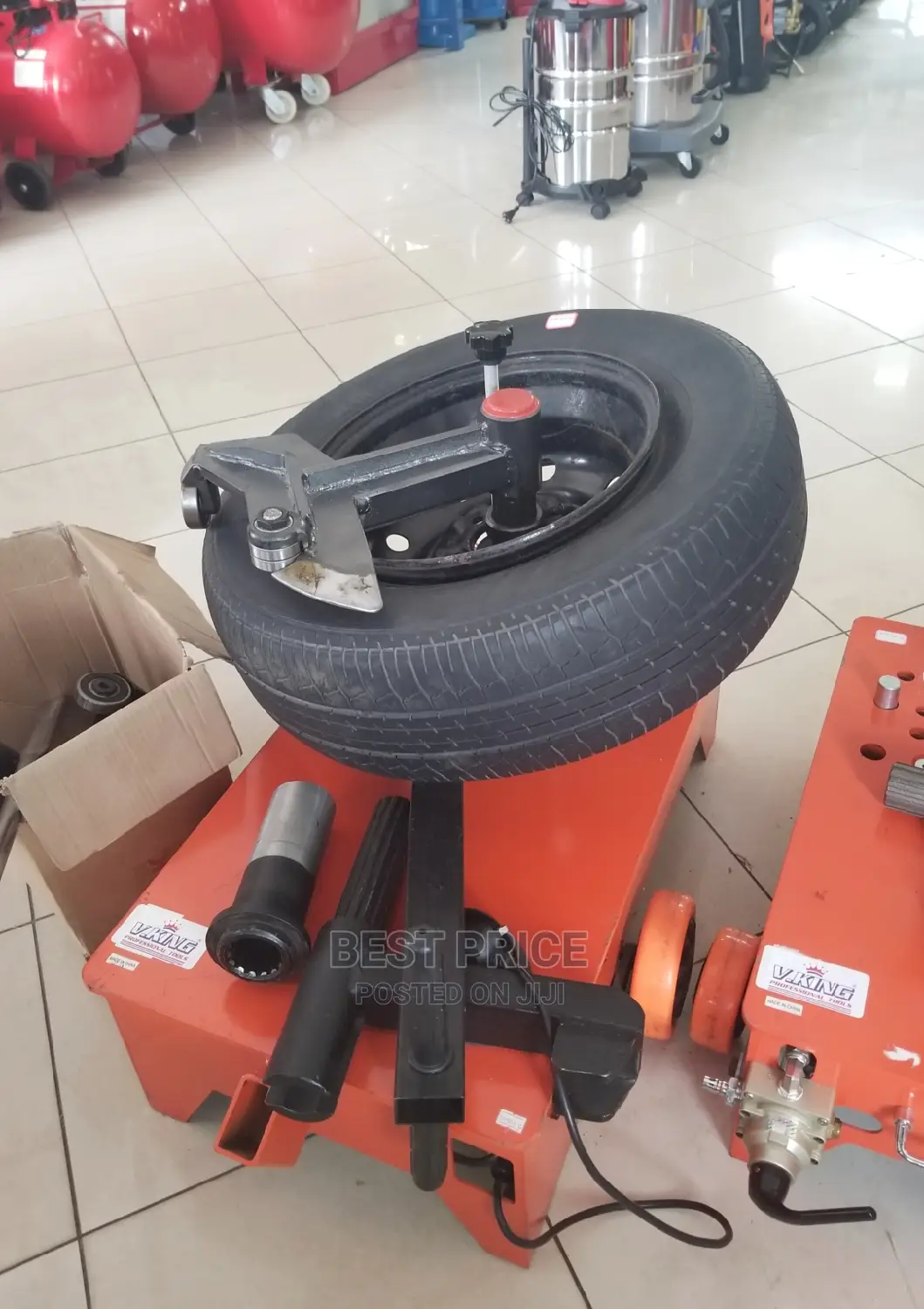 Portable Tyre Changing Machine
