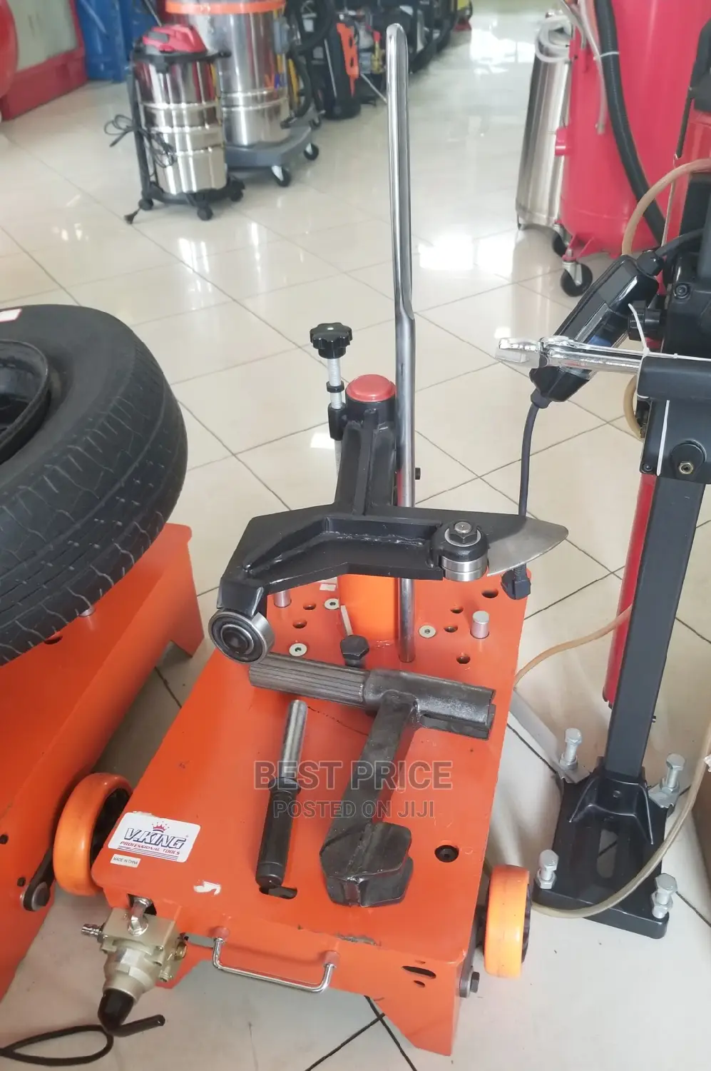 Portable Tyre Changing Machine