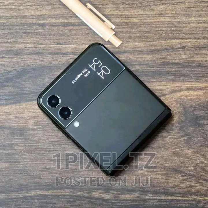 Samsung Galaxy Z Flip 3 128 GB Black
