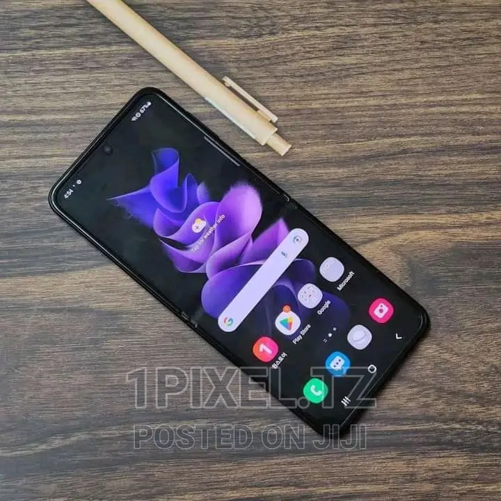 Samsung Galaxy Z Flip 3 128 GB Black