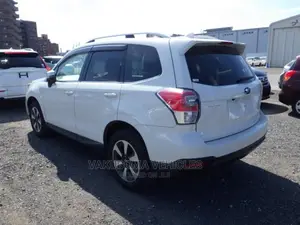 Subaru Forester 2016 Pearl