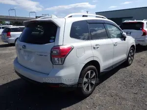 Subaru Forester 2016 Pearl