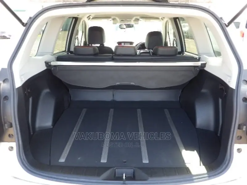 Subaru Forester 2016 Pearl
