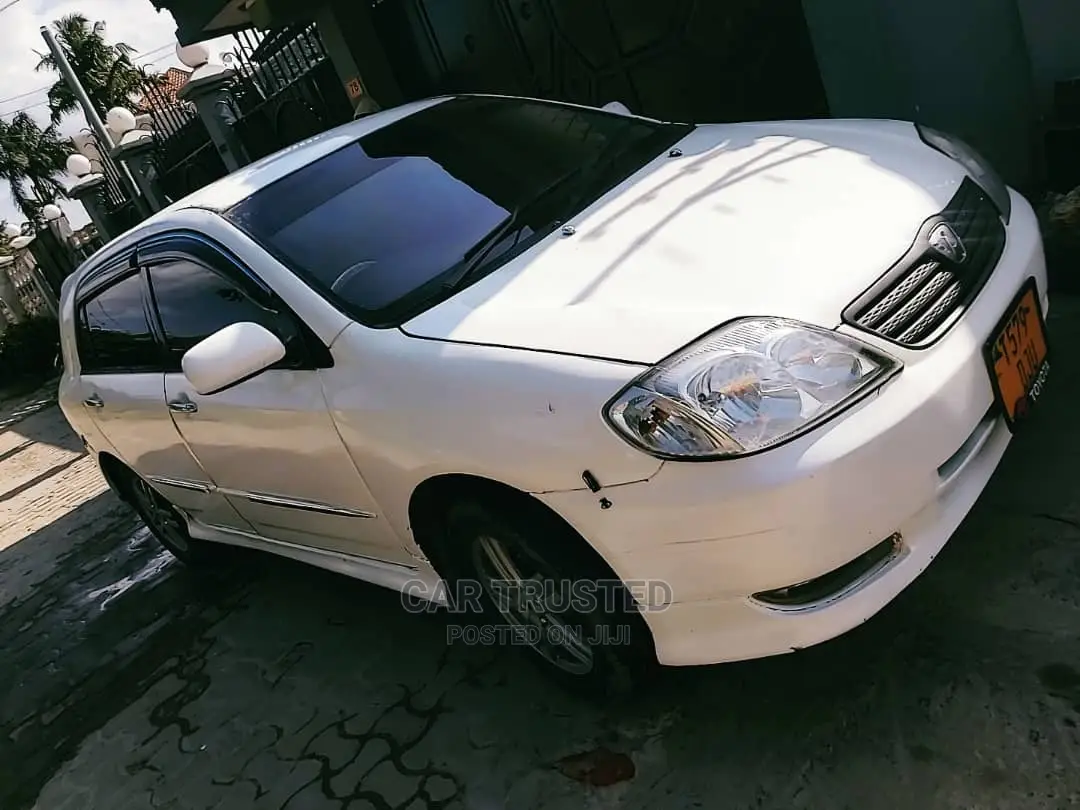 Toyota Corolla RunX 1.8 Z AWD 2002 White