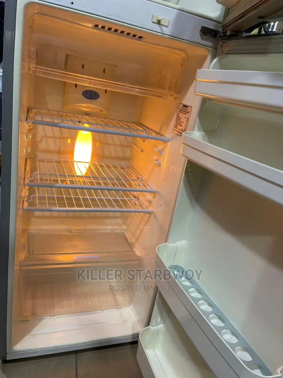 Fridge Inagandisha Na Kupooza Vizur Sana