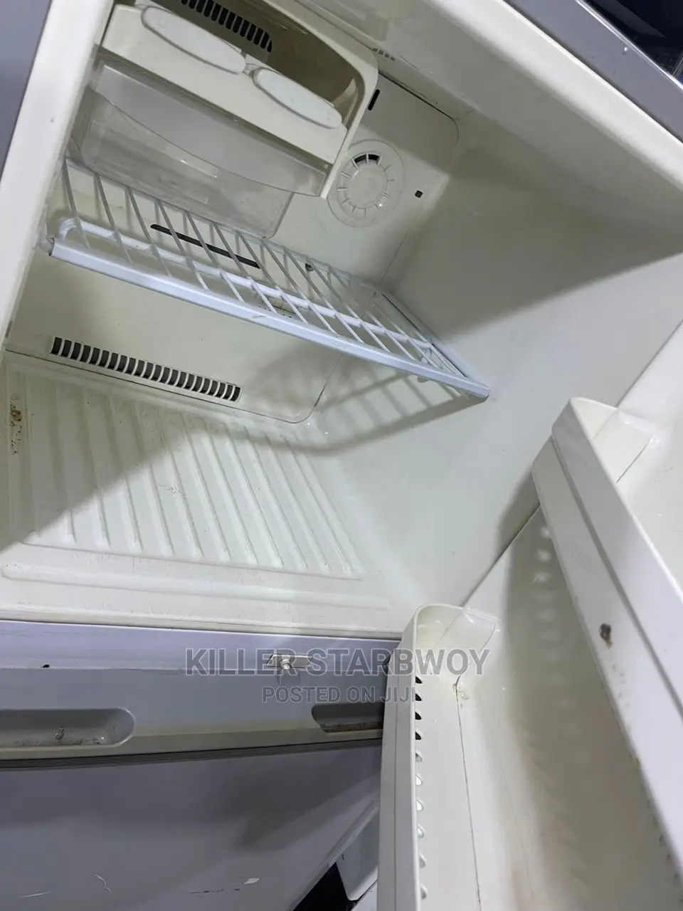 Fridge Inagandisha Na Kupooza Vizur Sana