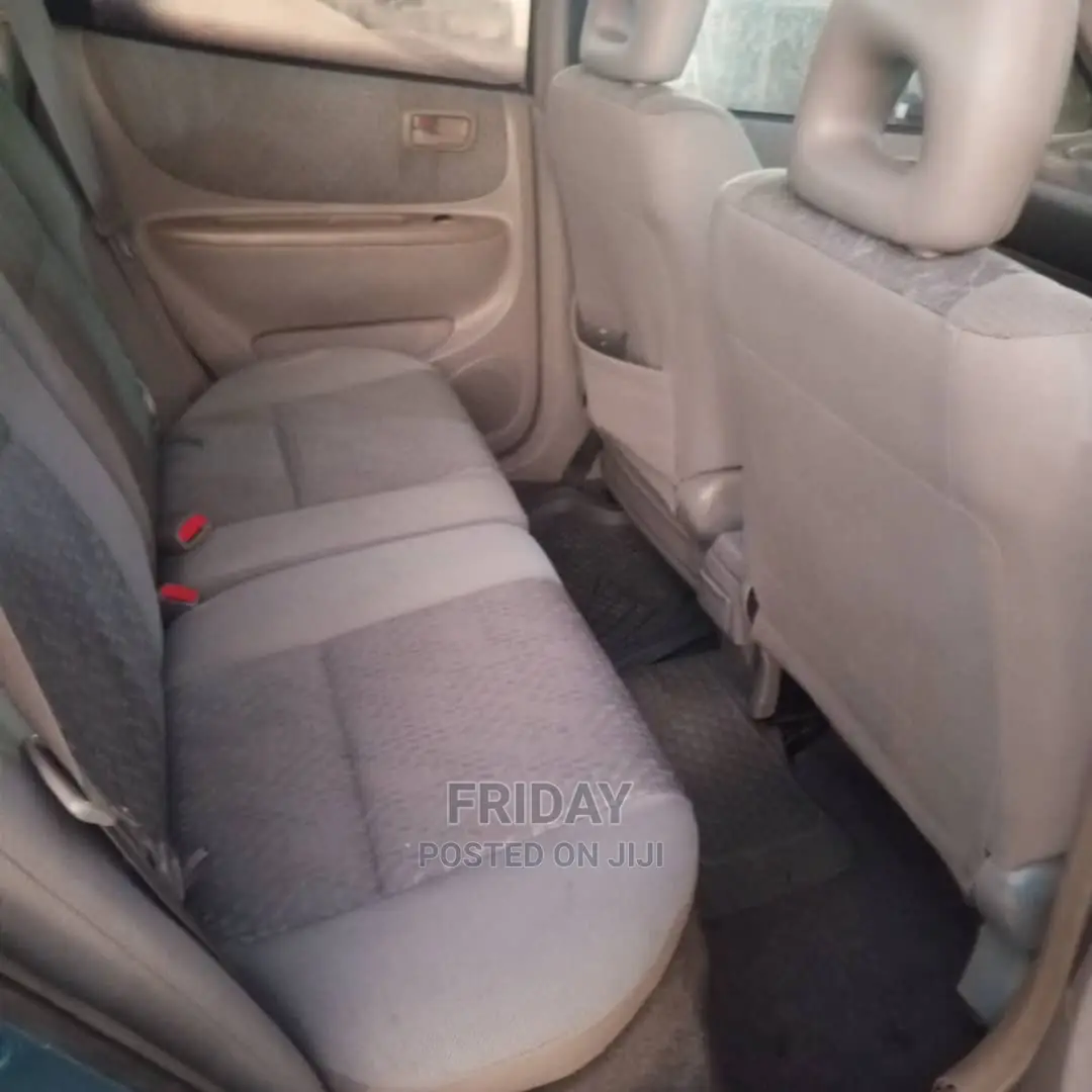 Toyota Corolla Spacio 2000 Blue