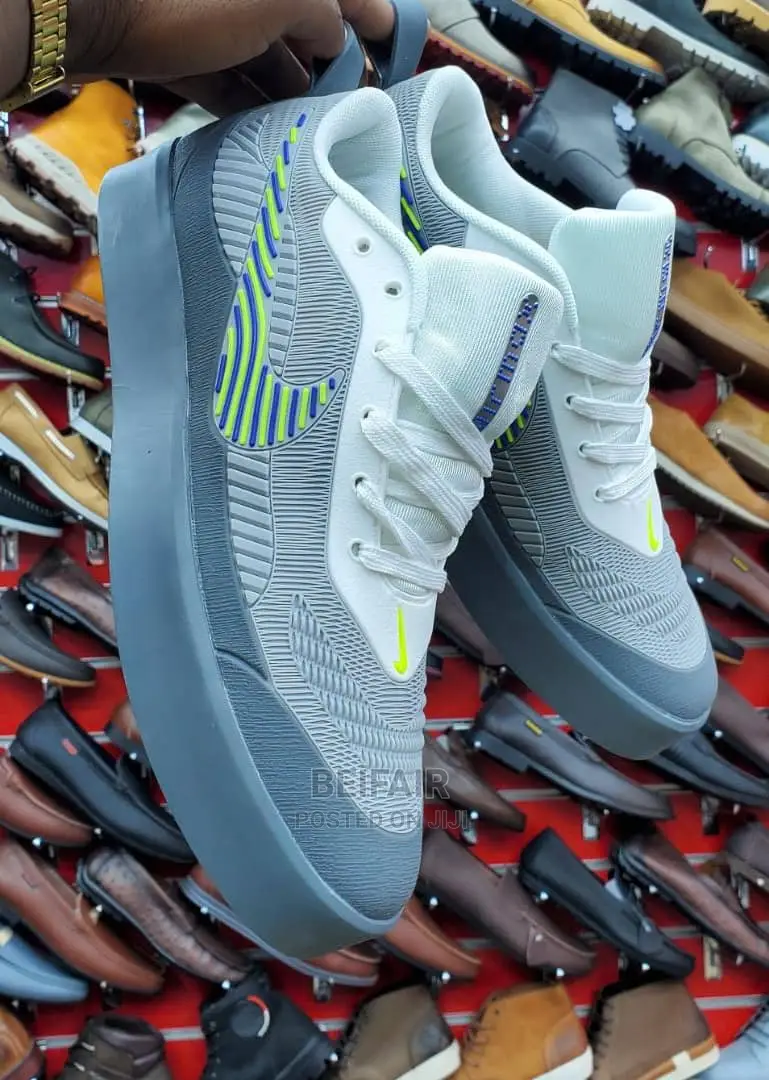 Original Nike Air Sneakers| Raba Original| Viatu Vya Kiume