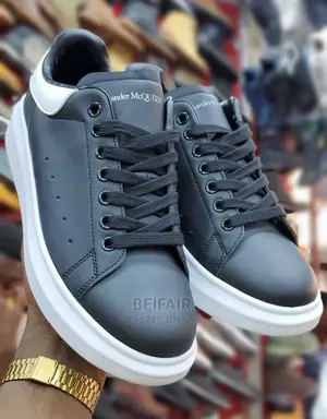 Alexander McQeen Og Shoes