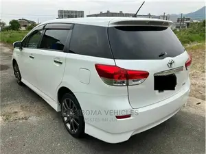 Toyota Wish 2010 Pearl