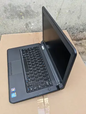 Laptop Dell Latitude 13 3340 4GB Intel Pentium HDD 500GB