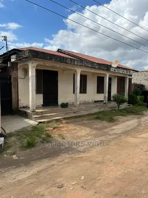 4bdrm House in Moshi Bar, Ukonga for sale
