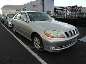 Toyota Mark II 2004 Silver